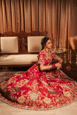 Load image into Gallery viewer, RUBY FEATHERS
