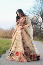 Load image into Gallery viewer, GOLDEN SPARKE
